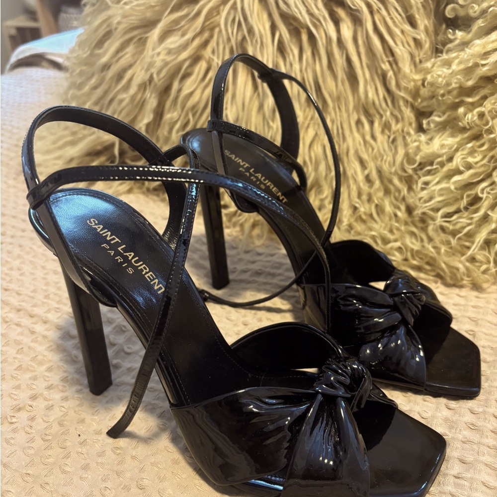 Yves Saint Laurent black patent leather Amy knot detail ankle strap sandals